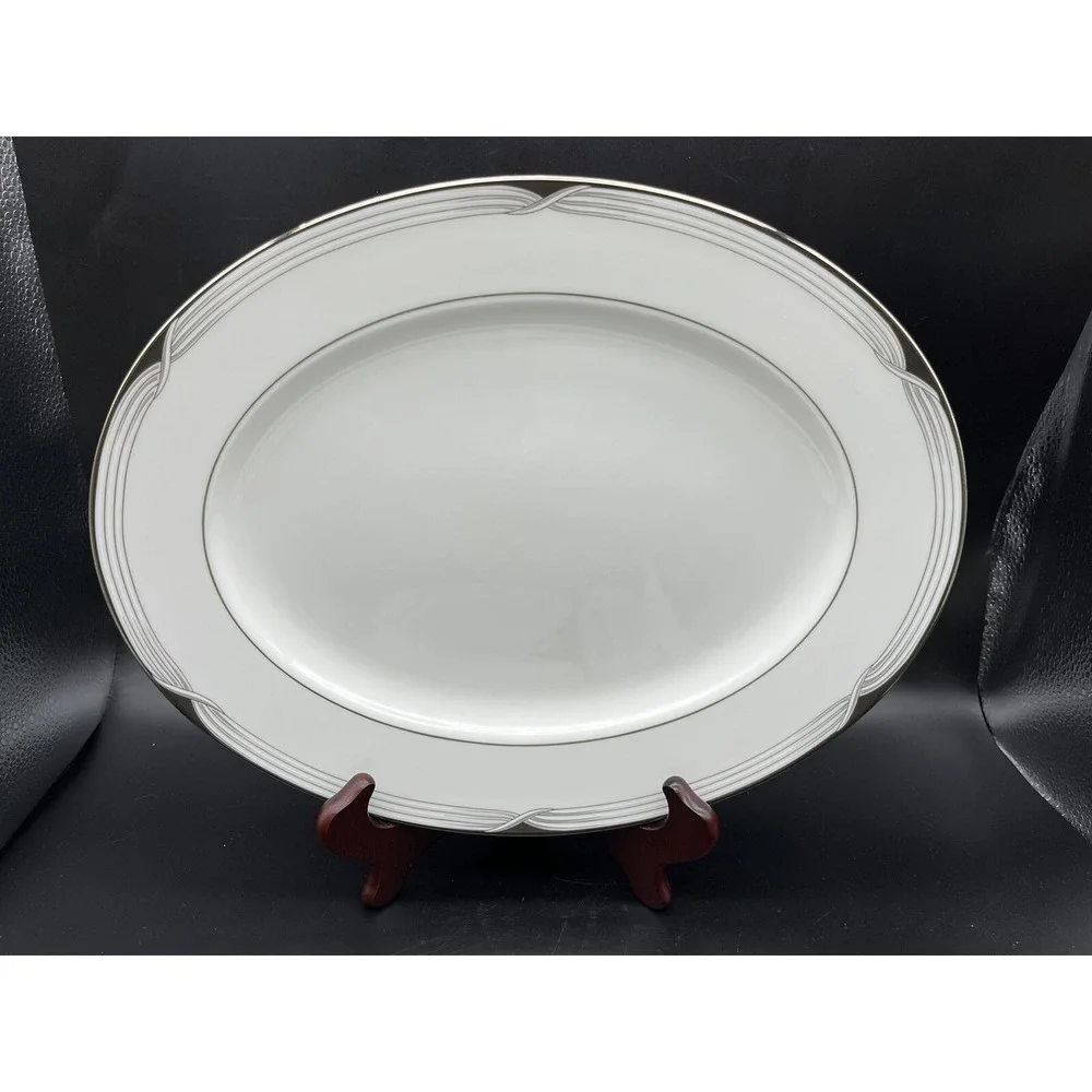 LENOX ERIN Debut Collection Fine Bone China Luncheon Set For 4 (14 Pieces)